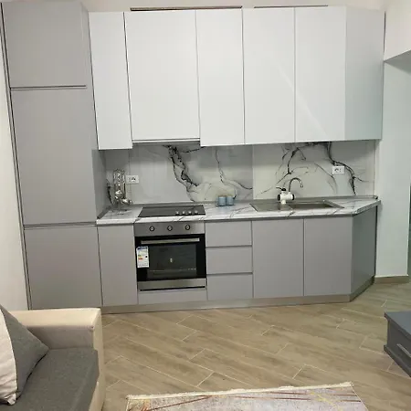 아파트 Apartment